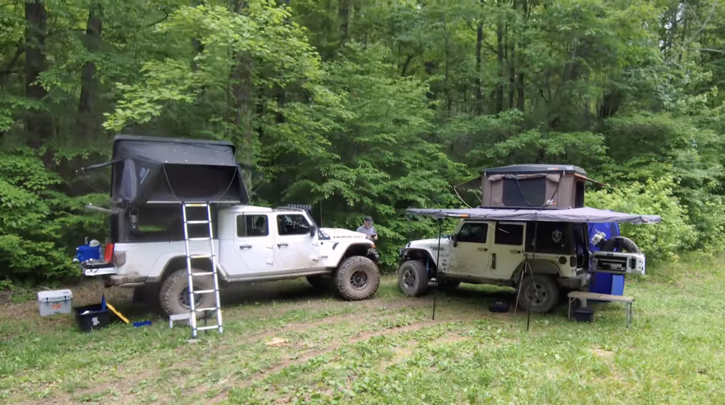 overlanding jeep set up