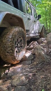 Just a little trail therapy… until the rocks showed up 😅

Nothing crazy, just enough to make you pick a line, stay focused, and let the rigs do what they’re built for. That’s the kind of challenge that makes it fun. 🛻💨